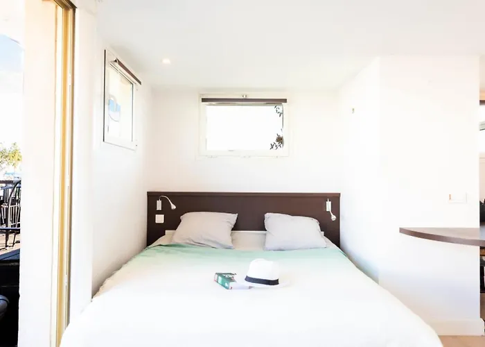 Duplex Avec Rooftop Vue - Palm - Duplex Avec Rooftop Vue - Palm Mae-2923